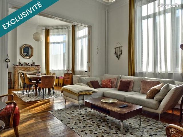 Maison 7 pièces 199 m²