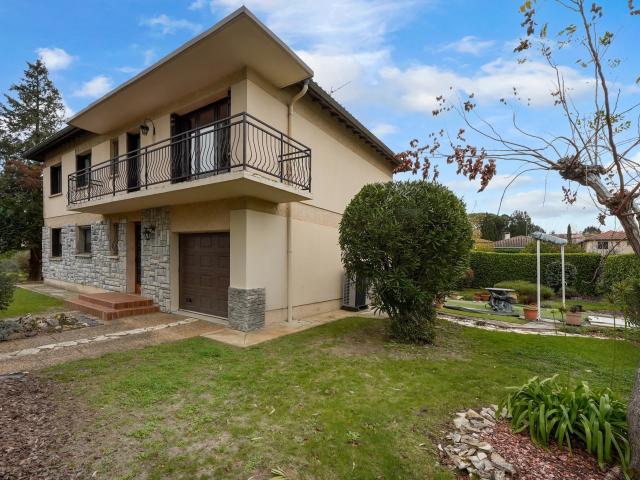 Maison 7 pièces 199 m²