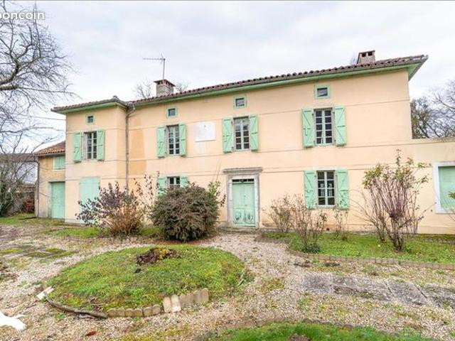 Maison 7 pièces 199 m²