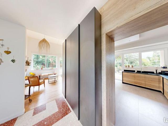 Maison 7 pièces 199 m²