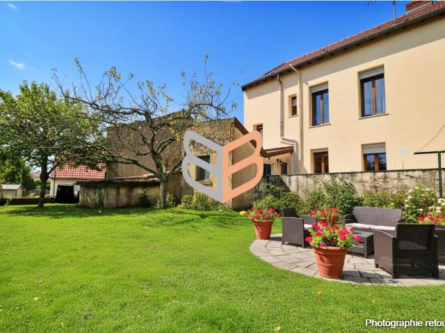 Maison 7 pièces 199 m²