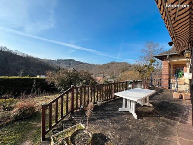 Maison 7 pièces 199 m²