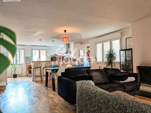 Maison 7 pièces 199 m²