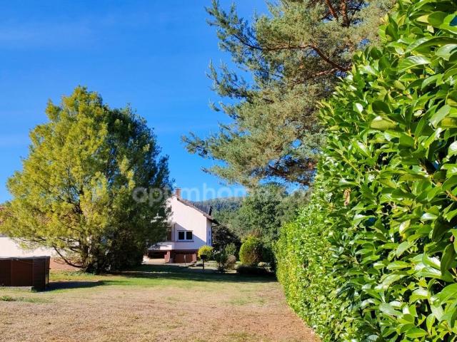 Maison 7 pièces 199 m²