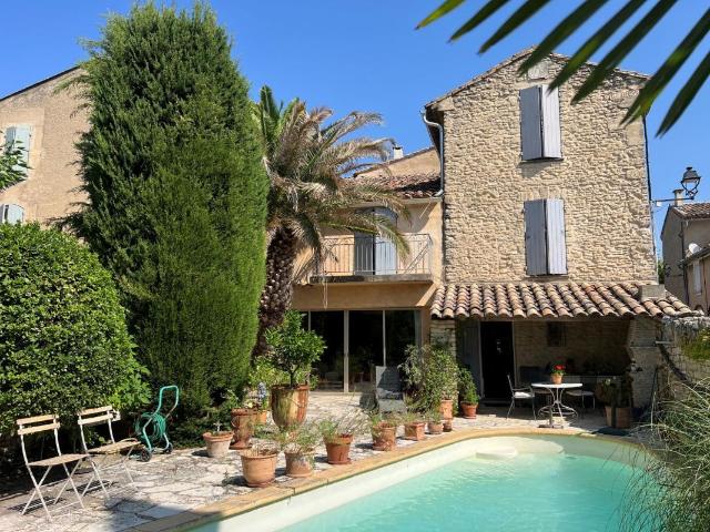 Maison 7 pièces 190 m²