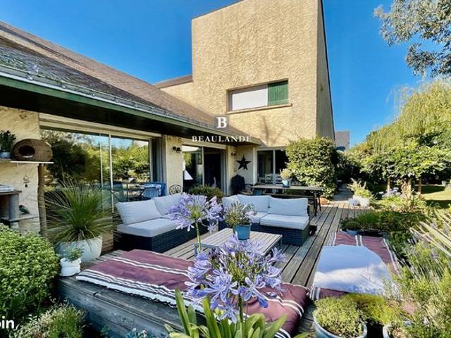 Maison 7 pièces 190 m²