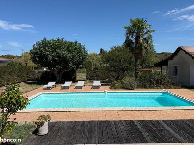 Maison 8 pièces 187 m²