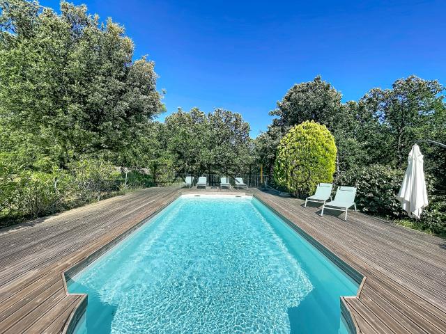 Maison 7 pièces 190 m²