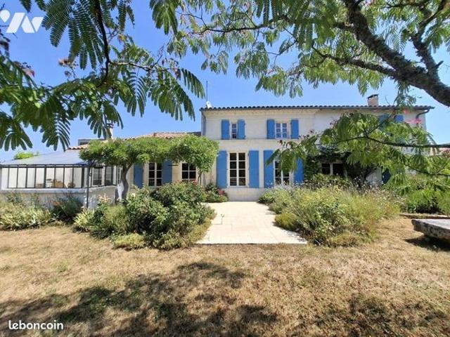 Maison 7 pièces 190 m²