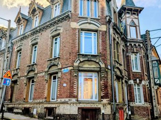 Maison 7 pièces 190 m²