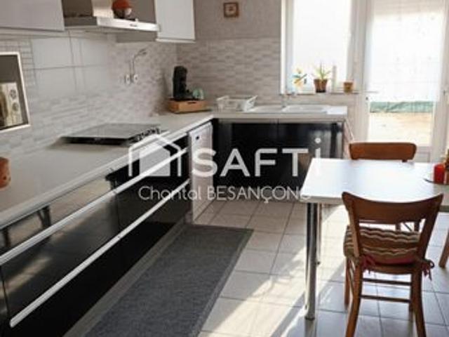 Maison 7 pièces 190 m²