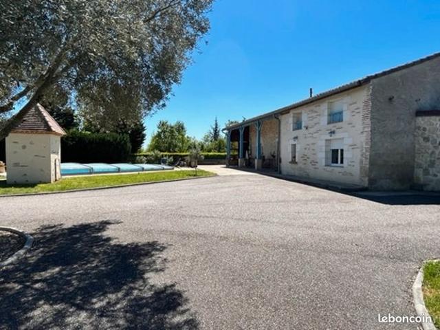 Maison 7 pièces 190 m²