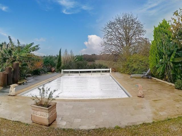 Maison 7 pièces 190 m²
