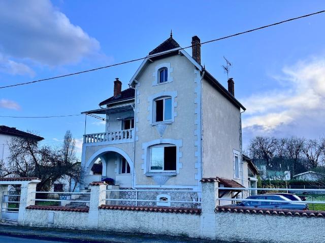 Maison 7 pièces 190 m²
