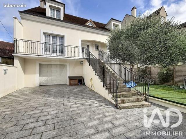 Maison 7 pièces 190 m²