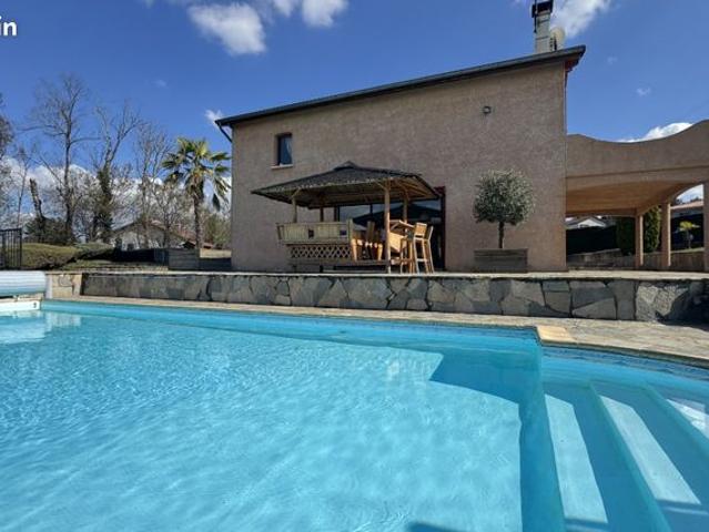 Maison 7 pièces 190 m²