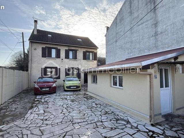 Maison 7 pièces 190 m²