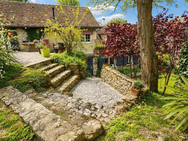 Maison 7 pièces 190 m²