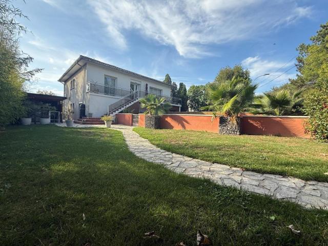 Maison 7 pièces 190 m²