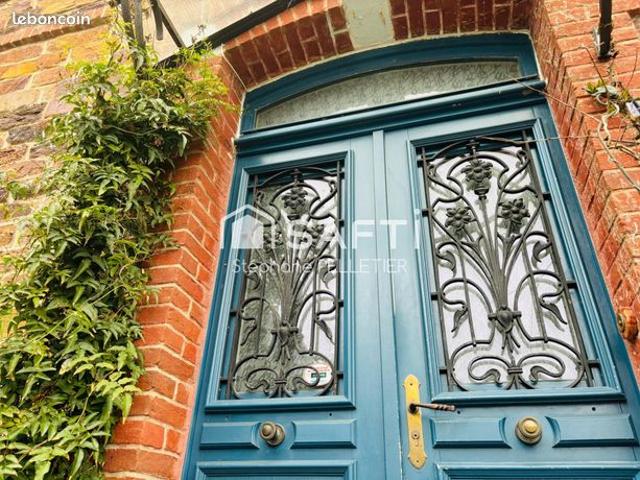 Maison 7 pièces 190 m²