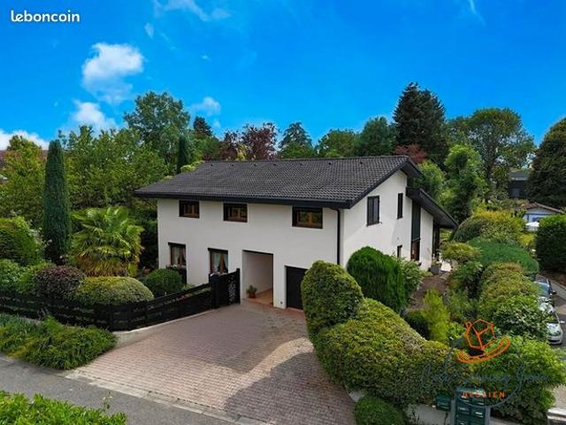 Maison 7 pièces 190 m²