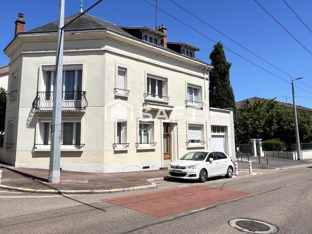 Maison 7 pièces 190 m²