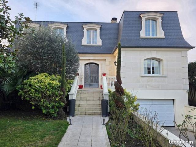 Maison 7 pièces 190 m²