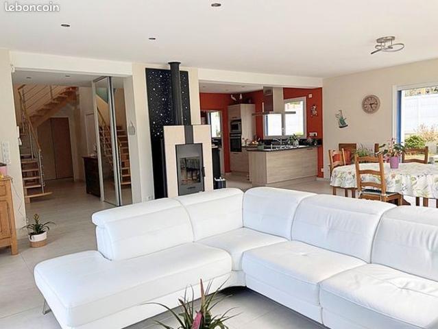 Maison 7 pièces 190 m²