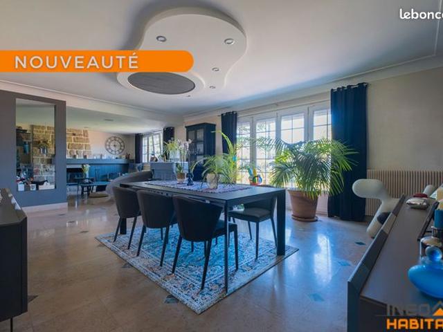 Maison 7 pièces 190 m²