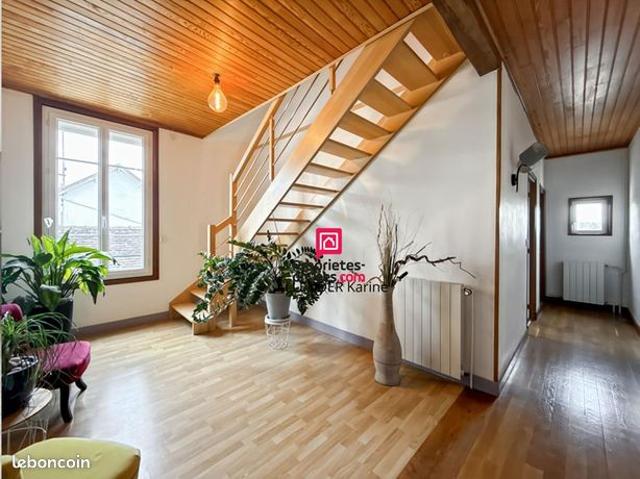 Maison 7 pièces 190 m²