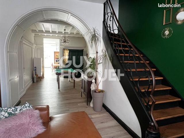 Maison 7 pièces 190 m²