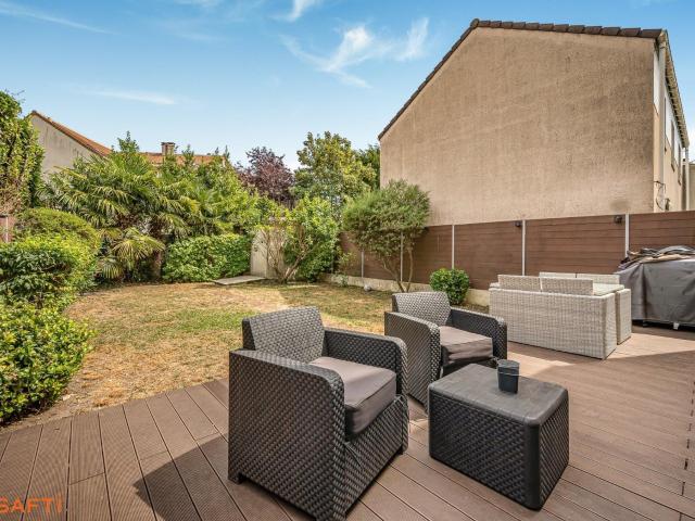 Maison 7 pièces 190 m²