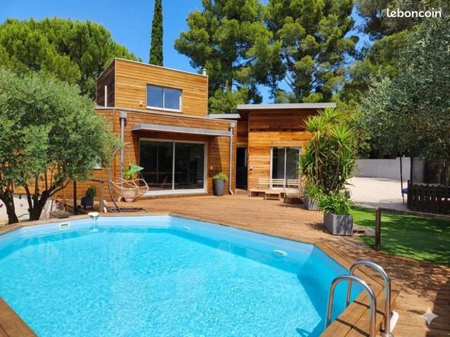 Maison 7 pièces 190 m²