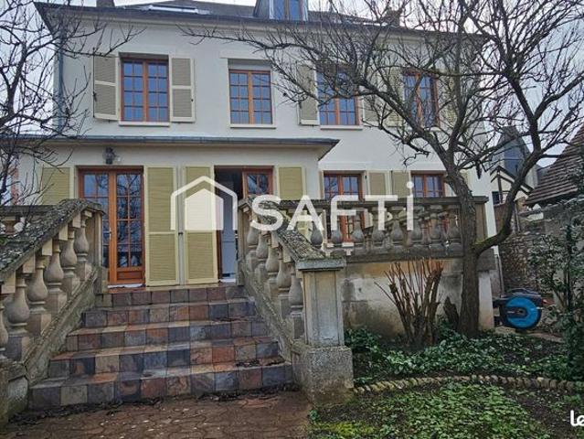 Maison 7 pièces 190 m²
