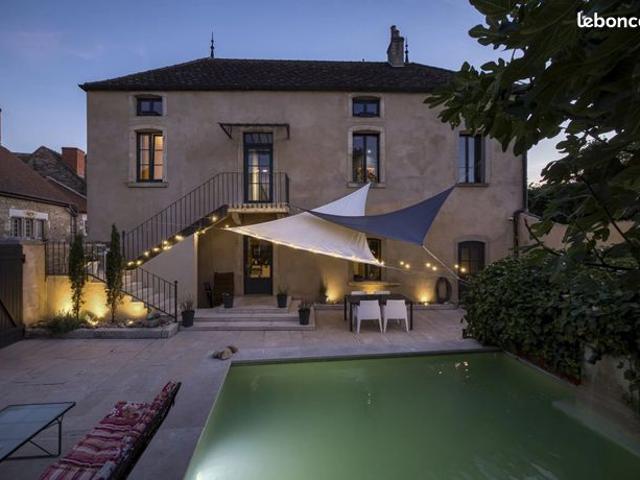Maison 7 pièces 190 m²