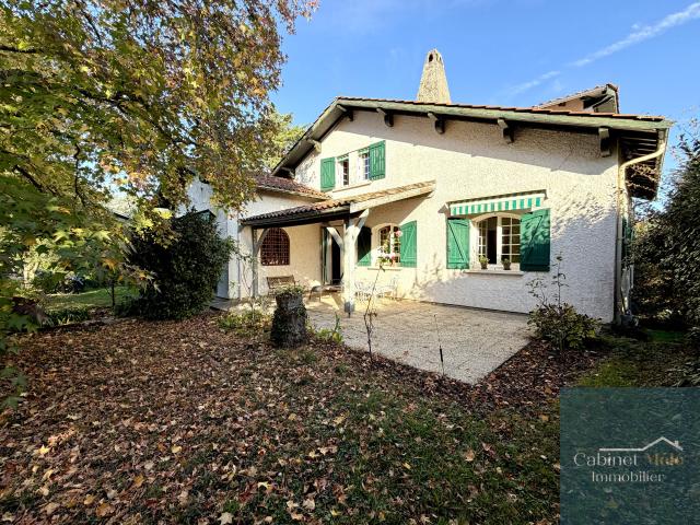 Maison 7 pièces 190 m²