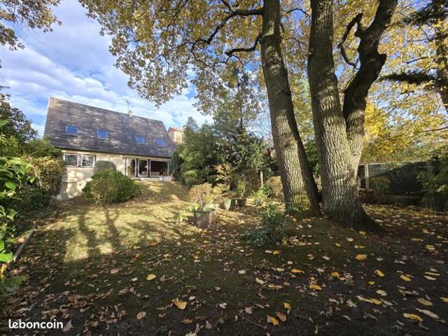Maison 7 pièces 190 m²