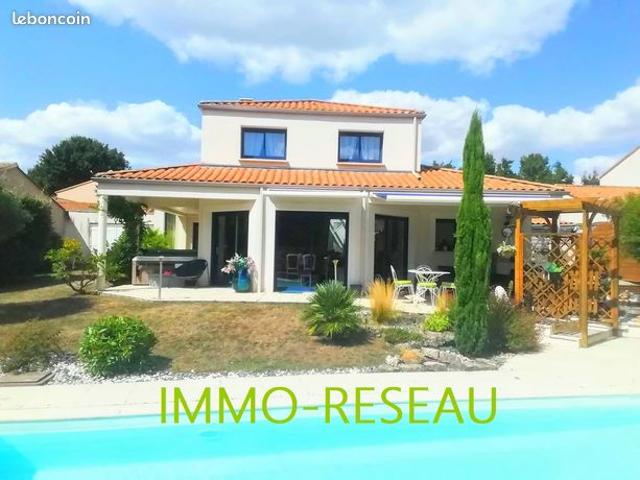 Maison 7 pièces 190 m²