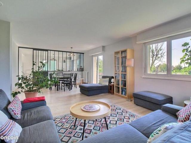 Maison 7 pièces 190 m²