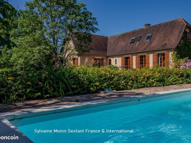 Maison 7 pièces 190 m²