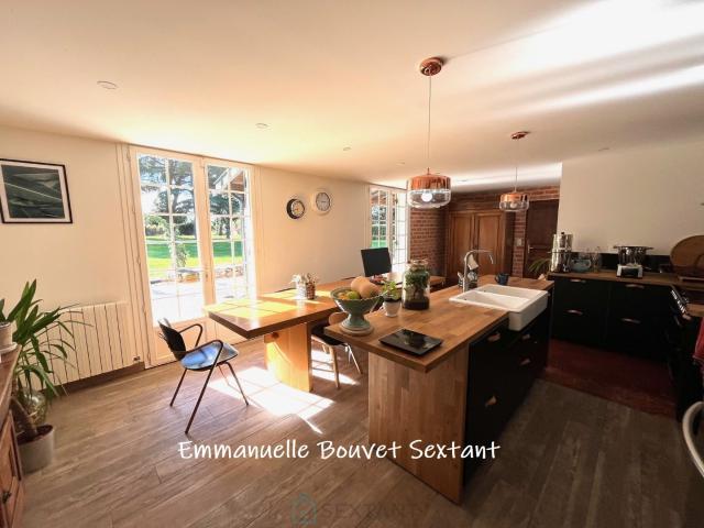 Maison 7 pièces 190 m²