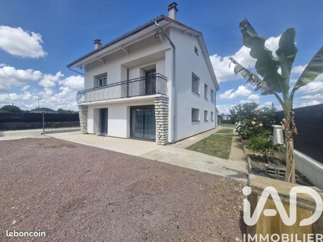 Maison 7 pièces 190 m²