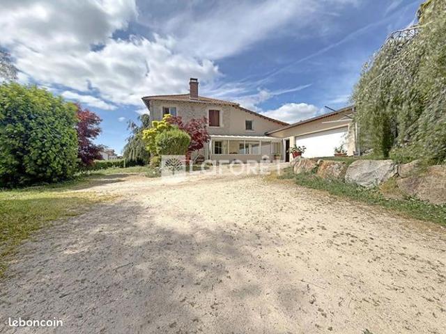 Maison 7 pièces 190 m²