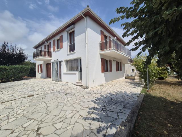 Maison 7 pièces 190 m²