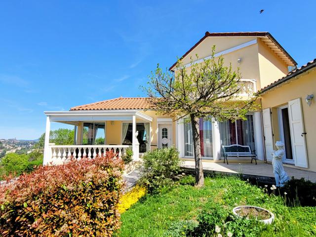 Maison 7 pièces 190 m²