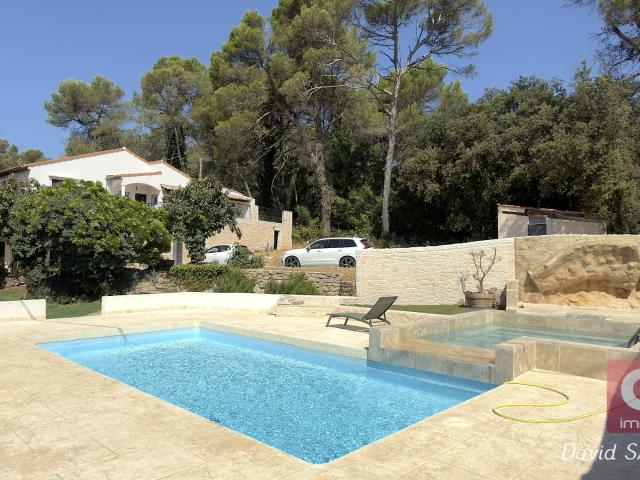 Maison 7 pièces 191 m²