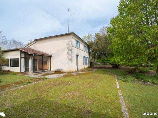 Maison 7 pièces 191 m²