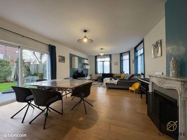 Maison 7 pièces 191 m²