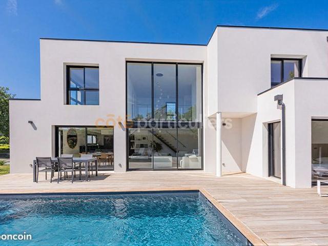 Maison 7 pièces 191 m²