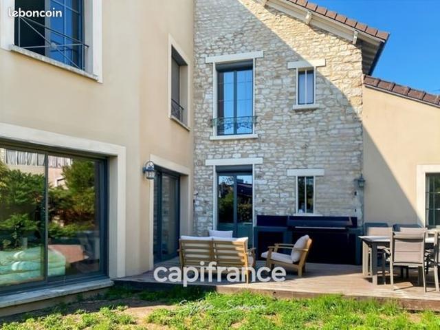 Maison 7 pièces 191 m²